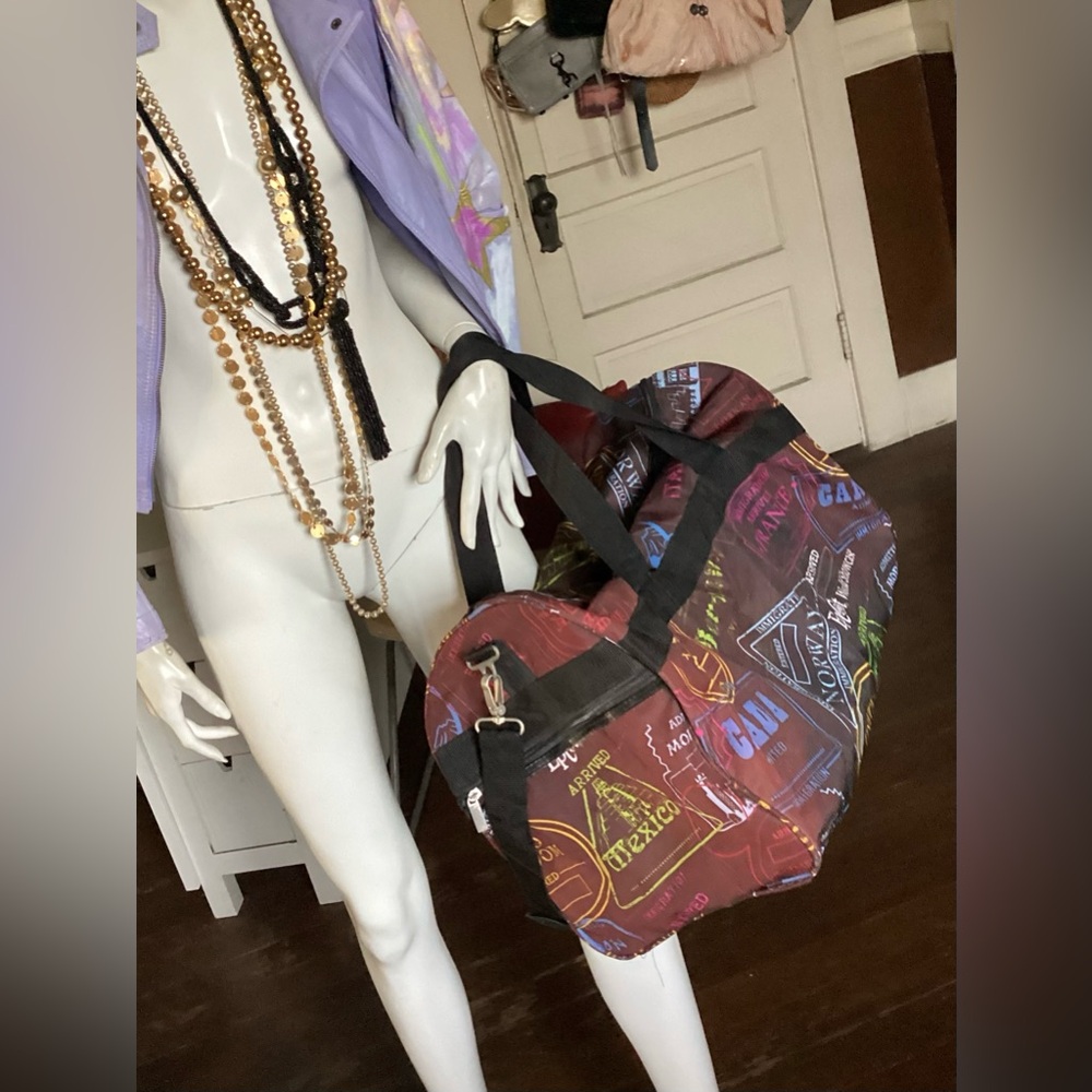 Disney world showcase  Epcot tote